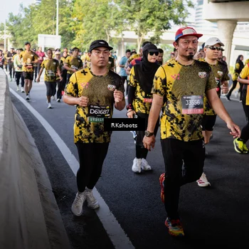 Runner Photo 6496236