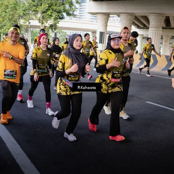 Runner Photo 6496242