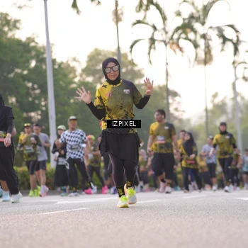 Runner Photo 6496250