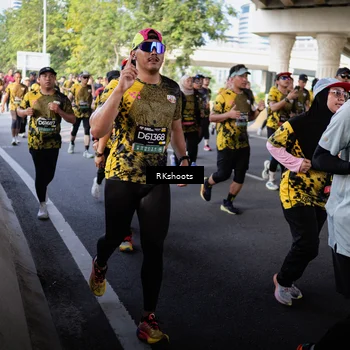 Runner Photo 6496253