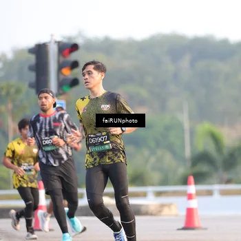 Runner Photo 6496292
