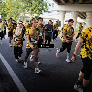 Runner Photo 6496298