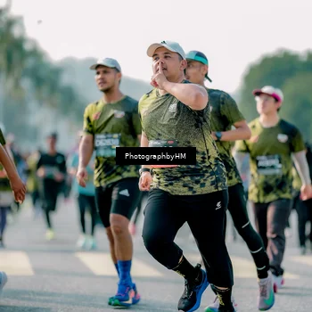 Runner Photo 6496342