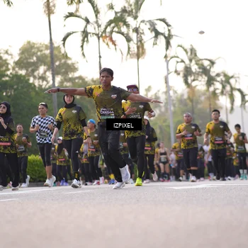 Runner Photo 6496343