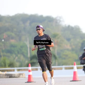 Runner Photo 6496349