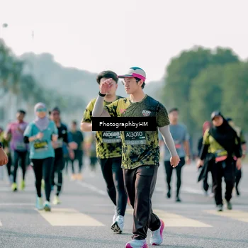 Runner Photo 6496365