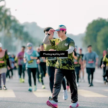 Runner Photo 6496386