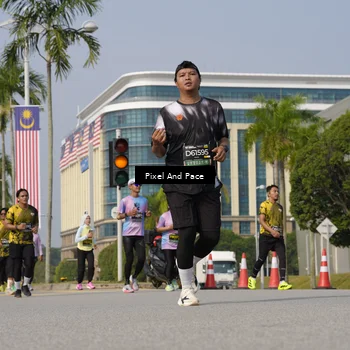 Runner Photo 6496387