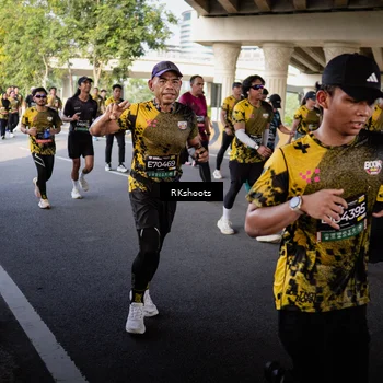 Runner Photo 6496400