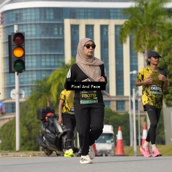 Runner Photo 6496434
