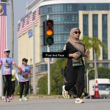 Runner Photo 6496449