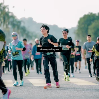 Runner Photo 6496453