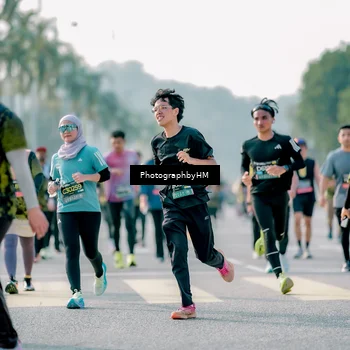 Runner Photo 6496465