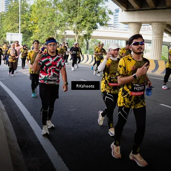 Runner Photo 6496471