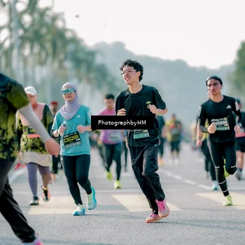 Runner Photo 6496491