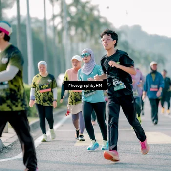 Runner Photo 6496500