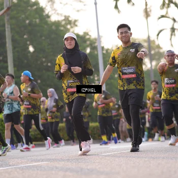 Runner Photo 6496519