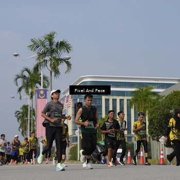 Runner Photo 6496524