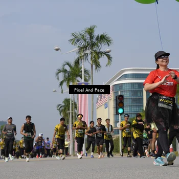 Runner Photo 6496540