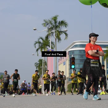 Runner Photo 6496551