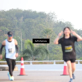 Runner Photo 6496555