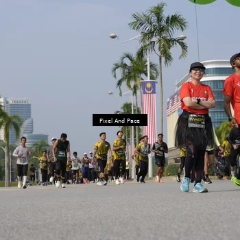 Runner Photo 6496556