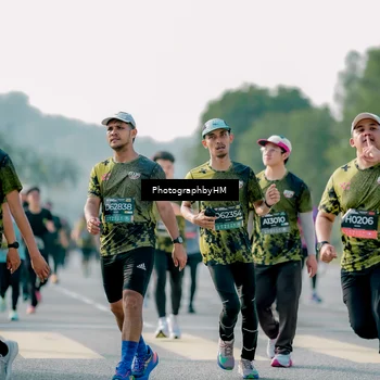 Runner Photo 6496640