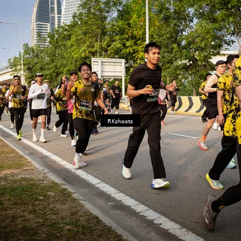 Runner Photo 6496641