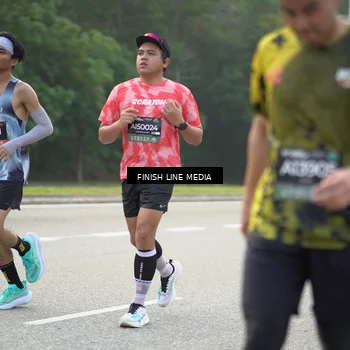 Runner Photo 6496644