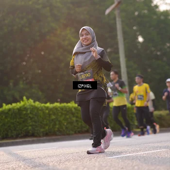 Runner Photo 6496668