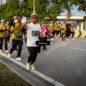 Runner Photo 6496697
