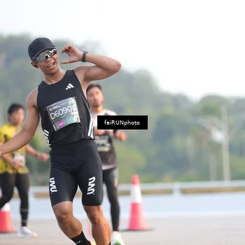 Runner Photo 6496734