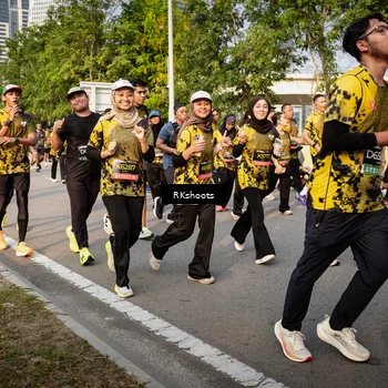 Runner Photo 6496759