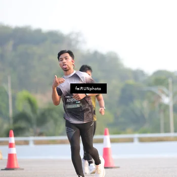 Runner Photo 6496776
