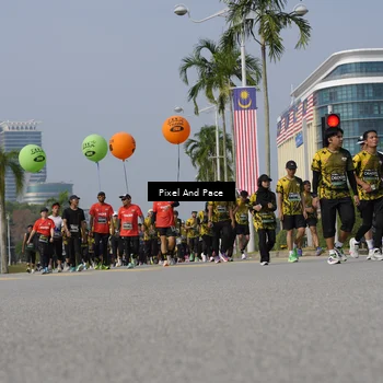 Runner Photo 6496808