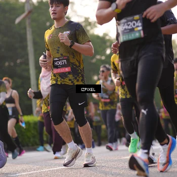 Runner Photo 6496810
