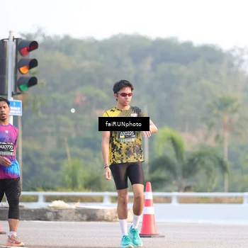 Runner Photo 6496842
