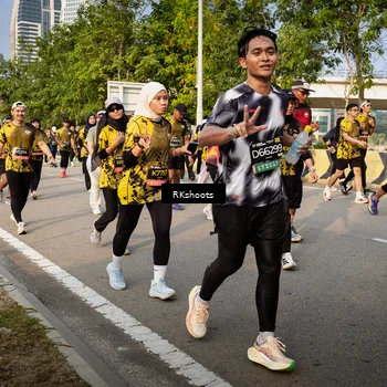 Runner Photo 6496844