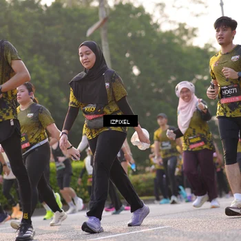 Runner Photo 6496864