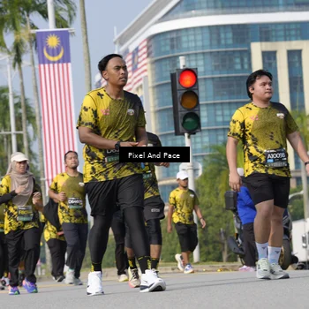 Runner Photo 6496878