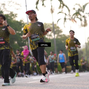 Runner Photo 6496881