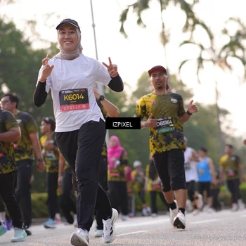 Runner Photo 6496885