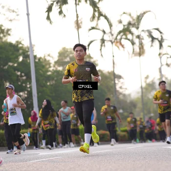 Runner Photo 6496894