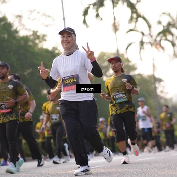 Runner Photo 6496896