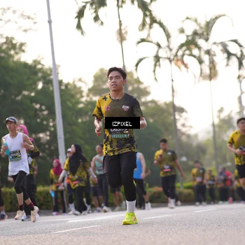 Runner Photo 6496897