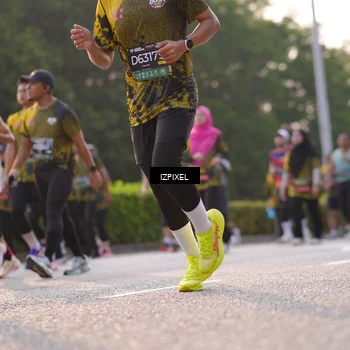 Runner Photo 6496941