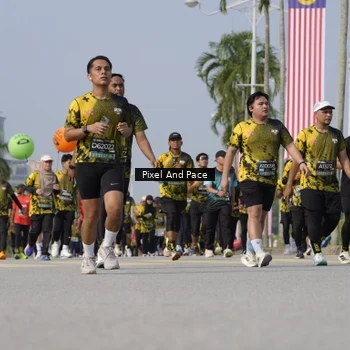 Runner Photo 6496944