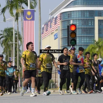 Runner Photo 6496957