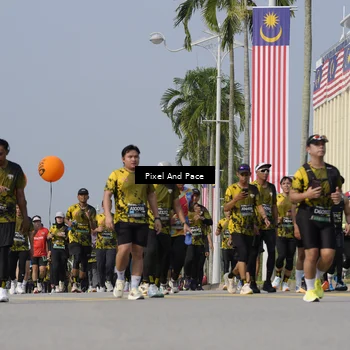 Runner Photo 6496974