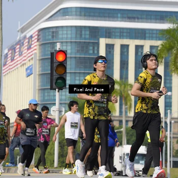 Runner Photo 6496986